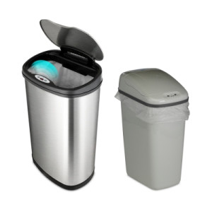 Touch Free™ Automatic Waste Can