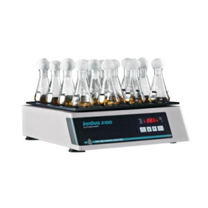 Innova® 2100 Series Benchtop Open Air Shakers